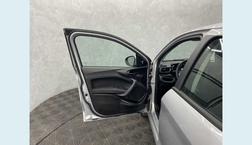 FIAT CRONOS DRIVE 1.3 FLEX MANUAL 4P - PRATA - 2022 Foto 8 (Grande)