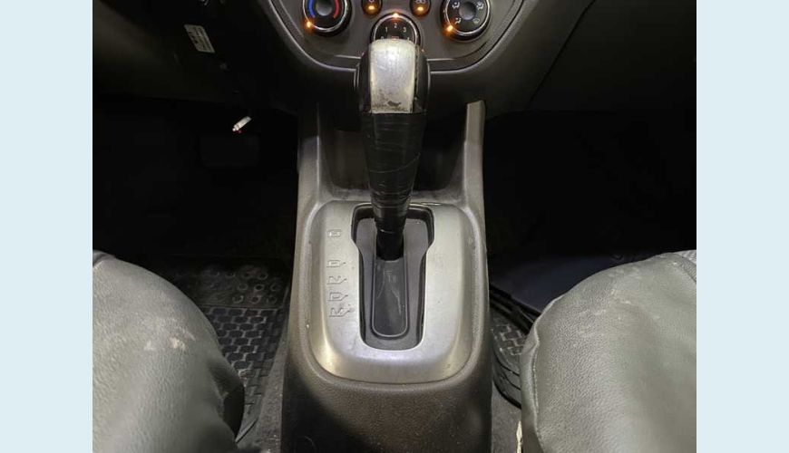 CHEVROLET COBALT LTZ 1.8 8V FLEX AUT. 4P - BEGE - 2013 Foto 8 (Grande)