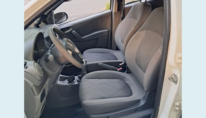 FIAT PALIO ATTRACTIVE 1.0 EVO FIRE FLEX MANUAL 4P - BRANCO - 2016 Foto 8 (Grande)