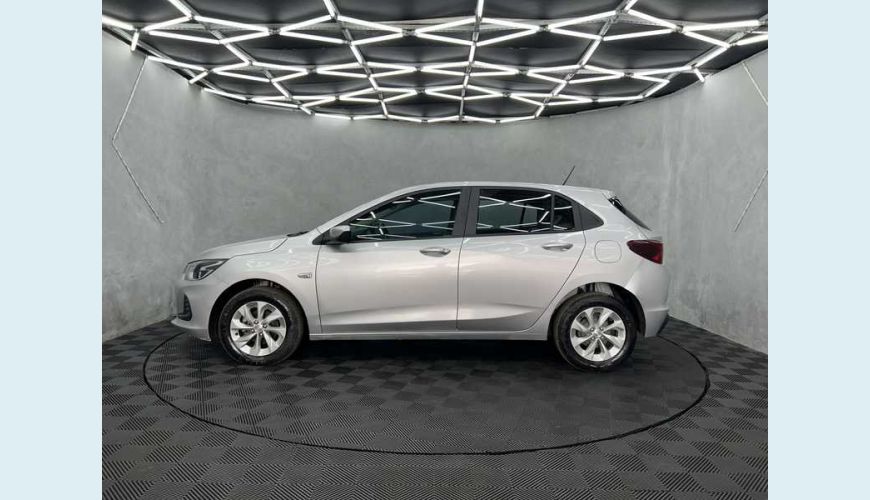 CHEVROLET ONIX LT 1.0 FLEX - PRATA - 2022 Foto 8 (Grande)