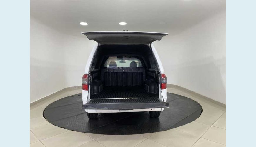 CHEVROLET CHEVROLET MONTANA LS 1.4 FLEX MANUAL 2P - BRANCO - 2018 Foto 8 (Grande)