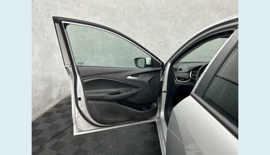 CHEVROLET CHEVROLET ONIX LT 1.0 FLEX MANUAL 4P - PRATA - 2022 Foto 8 (Grande)
