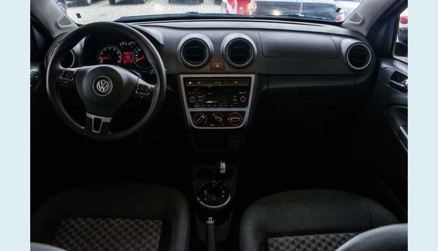 VOLKSWAGEN VOYAGE COMFORTLINE 1.6 VHT FLEX MANUAL 4P - PRETO - 2016 Foto 8 (Grande)