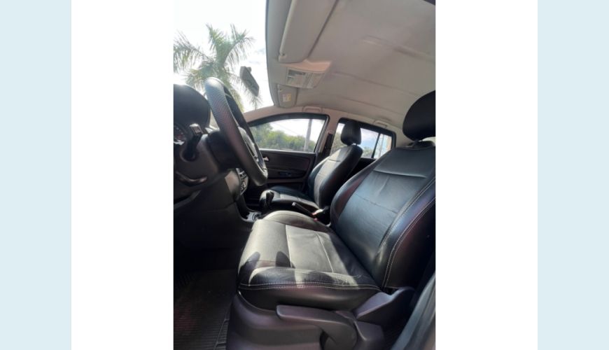 VOLKSWAGEN VOLKSWAGEN FOX FLEX MANUAL 4P - PRATA - 2018 Foto 8 (Grande)