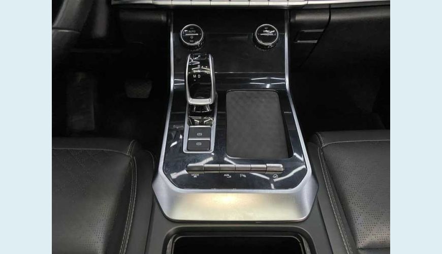 CHERY TIGGO 8 TXS 1.6 TURBO GDI AUT. 4P - CINZA - 2022 Foto 8 (Grande)