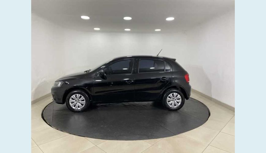 VOLKSWAGEN GOL TRENDLINE 1.0 MPI 12V FLEX MANUAL 4P - PRETO - 2018 Foto 8 (Grande)