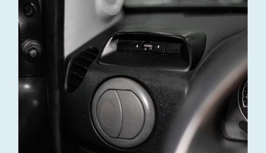 FIAT DOBLO ESSENCE 1.8 7L FLEX MANUAL 4P - PRATA - 2018 Foto 8 (Grande)