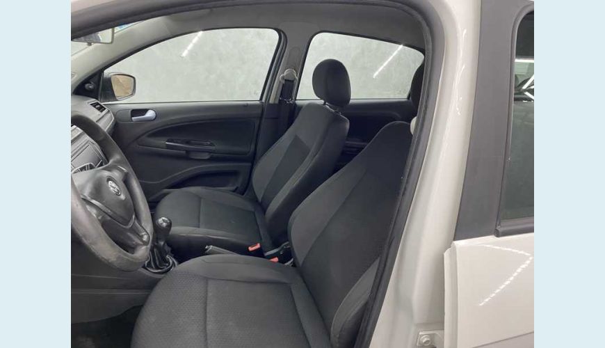 VOLKSWAGEN GOL 1.0 12V FLEX MANUAL 4P - BRANCO - 2019 Foto 8 (Grande)