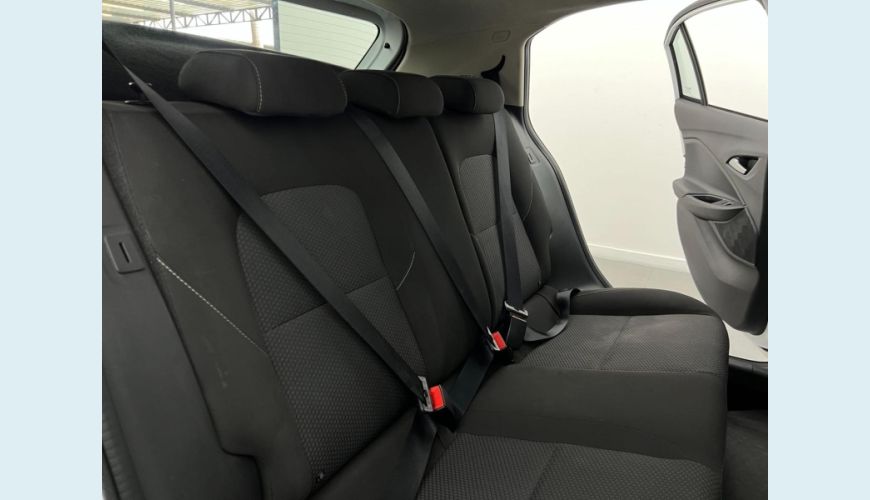 CHEVROLET ONIX LT2 FLEX MANUAL 4P - BRANCO - 2025 Foto 8 (Grande)