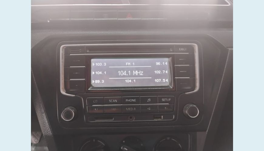 VOLKSWAGEN VOLKSWAGEN VOYAGE FLEX MANUAL 4P - PRATA - 2019 Foto 8 (Grande)