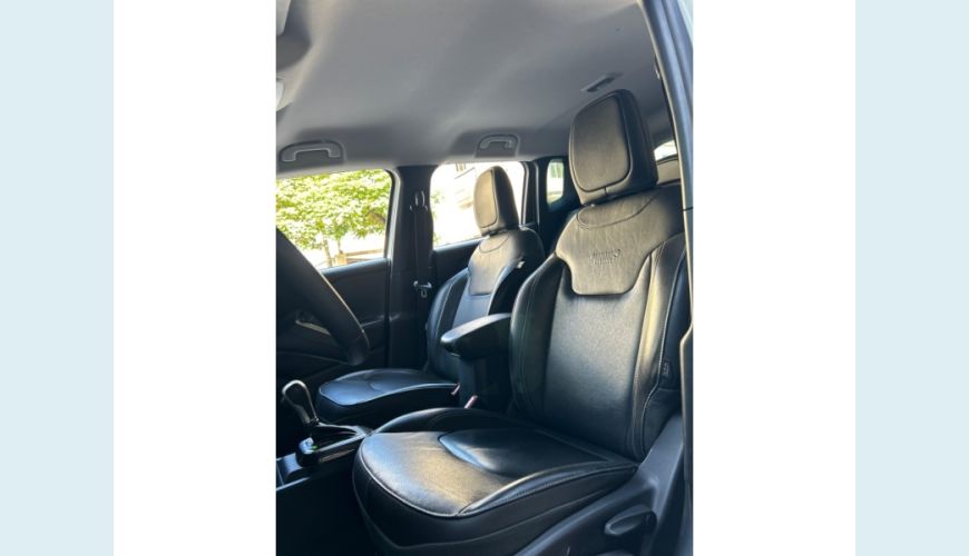 JEEP RENEGADE FLEX AUT. 4P - BRANCO - 2024 Foto 8 (Grande)
