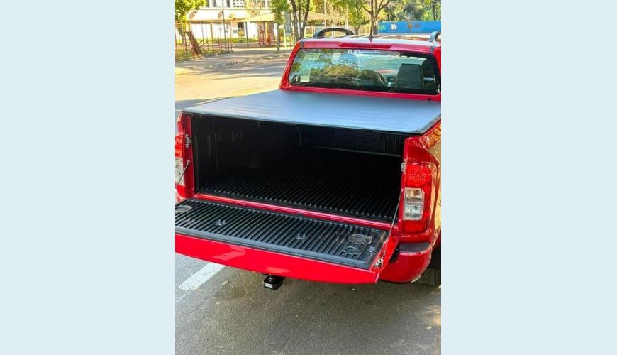 NISSAN FRONTIER ATK X4 2.3 DIESEL AUT. 4P - VERMELHO - 2024 Foto 8 (Grande)