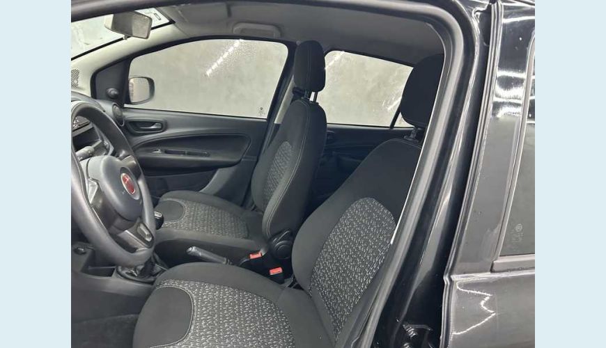 FIAT UNO ATTRACTIVE 1.0 FLEX MANUAL 4P - BRANCO - 2021 Foto 8 (Grande)