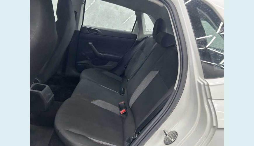VOLKSWAGEN POLO TRACK 1.0 FLEX MANUAL 5P - BRANCO - 2024 Foto 8 (Grande)