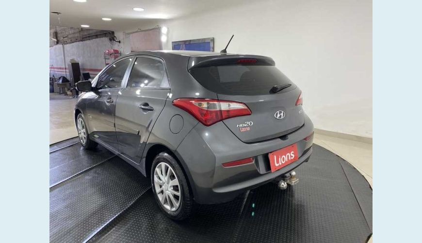 HYUNDAI HB 20 COMFORT PLUS 1.6 FLEX AUT. 4P - CINZA - 2016 Foto 8 (Grande)