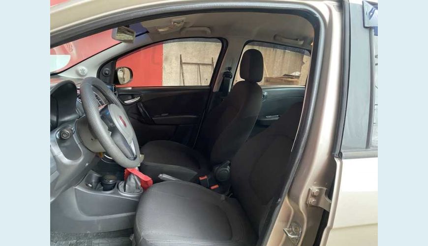 FIAT FIAT GRAND SIENA EVO ATTRACTIVE 1.4 8V FLEX MANUAL 4P - BEGE - 2013 Foto 8 (Grande)