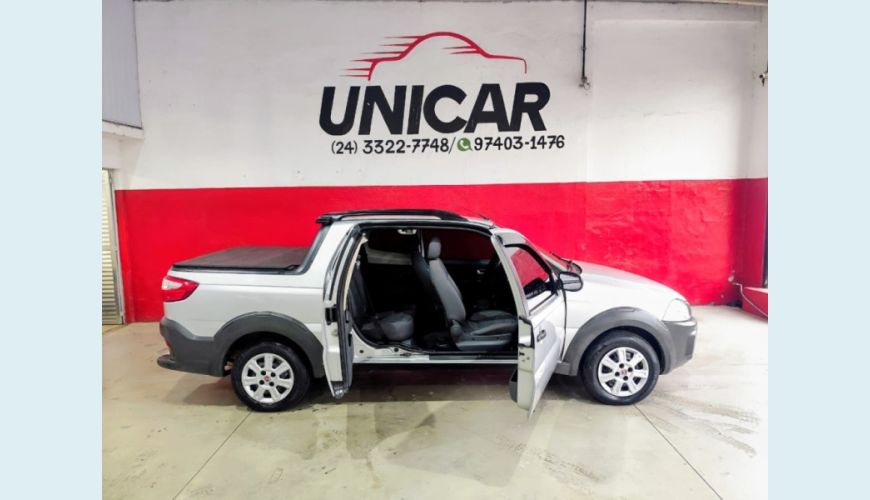 FIAT STRADA FLEX MANUAL 2P - PRATA - 2014 Foto 8 (Grande)