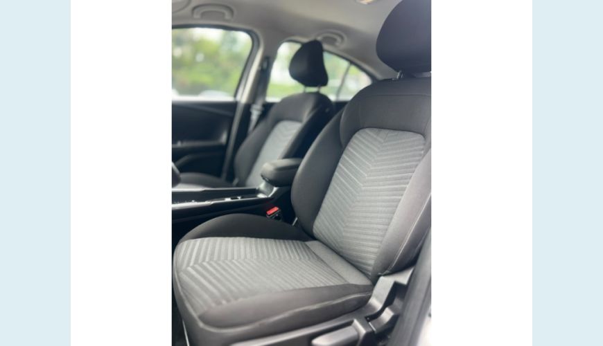 FIAT FIAT FASTBACK FLEX AUT. 5P - PRATA - 2023 Foto 8 (Grande)