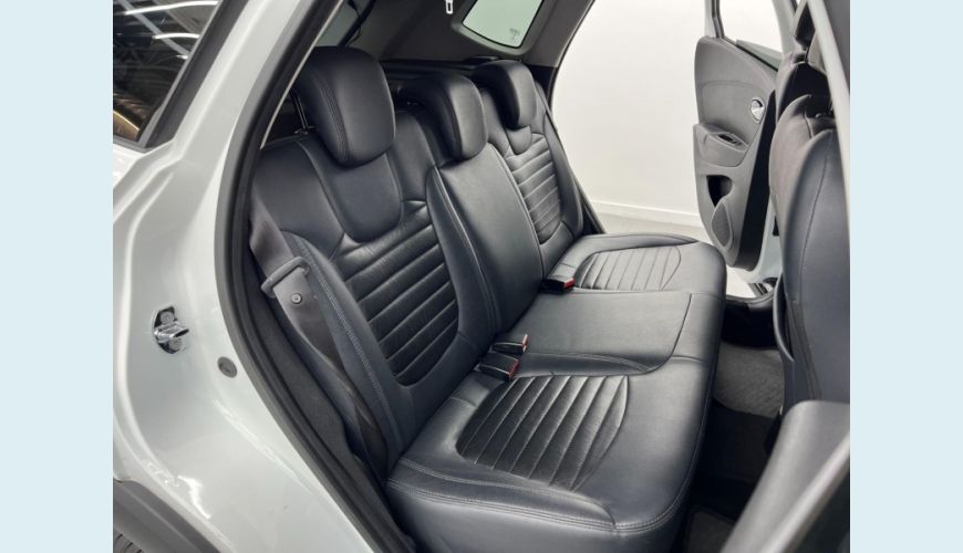 RENAULT RENAULT CAPTUR LIFE 1.6 FLEX AUT. 4P - BRANCO - 2018 Foto 8 (Grande)