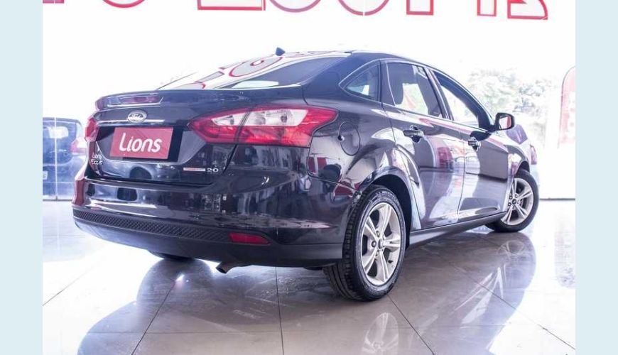 FORD FOCUS HATCH SE 2.0 16V FLEX AUT. 4P - PRETO - 2015 Foto 8 (Grande)