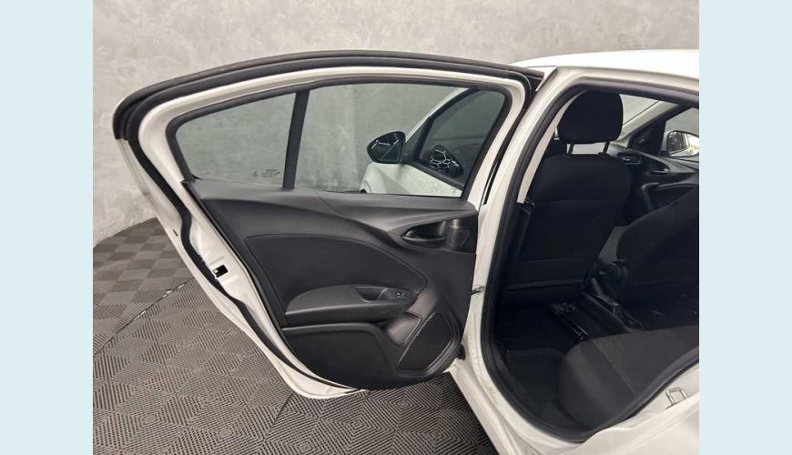 FIAT CRONOS DRIVE 1.3 FLEX MANUAL 4P - BRANCO - 2023 Foto 8 (Grande)