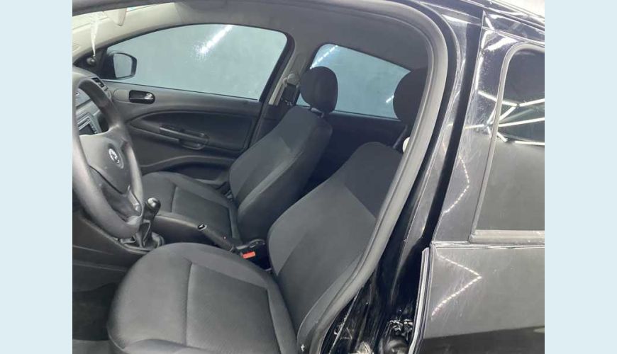 VOLKSWAGEN GOL 1.0 12V FLEX MANUAL 4P - PRETO - 2021 Foto 8 (Grande)