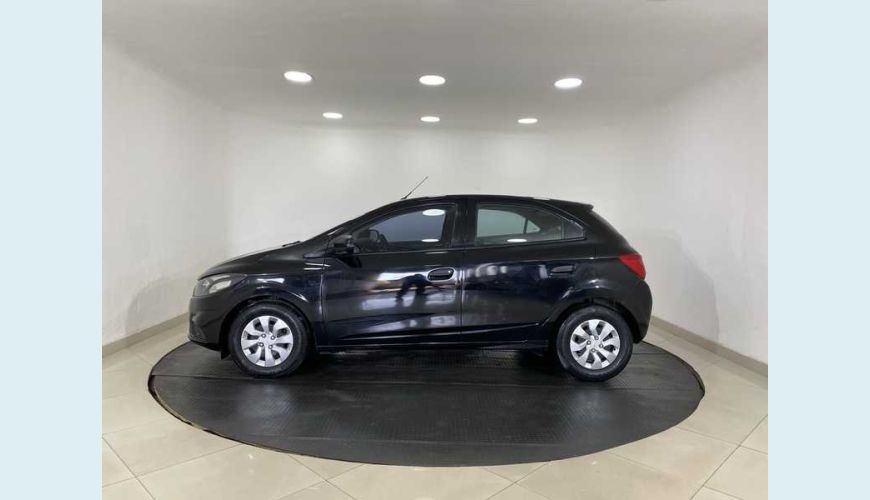 CHEVROLET ONIX 1.0 FLEX MANUAL 4P - PRETO - 2020 Foto 8 (Grande)