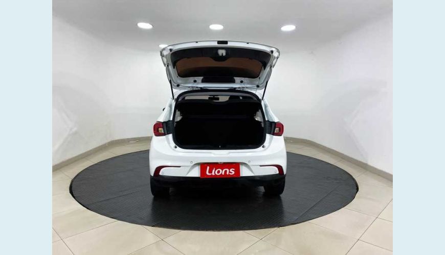 FIAT ARGO DRIVE 1.3 FLEX MANUAL 4P - BRANCO - 2018 Foto 8 (Grande)