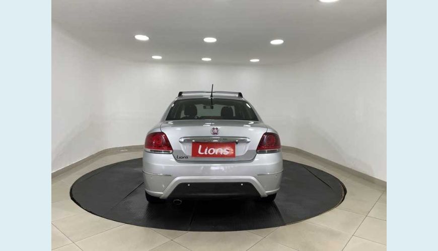 FIAT LINEA ESSENCE 1.8 16V FLEX MANUAL 4P - PRATA - 2015 Foto 8 (Grande)