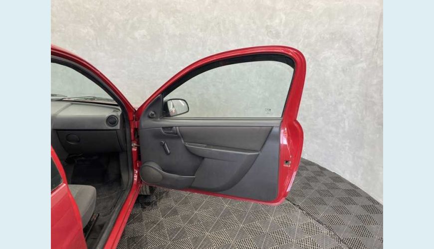 CHEVROLET CELTA LS 1.0 (FLEX) 4P - VERMELHO - 2014 Foto 8 (Grande)