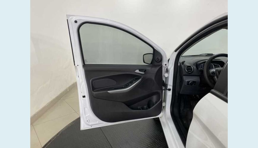 FORD FORD KA SE PLUS 1.5 16V FLEX MANUAL 4P - BRANCO - 2015 Foto 8 (Grande)