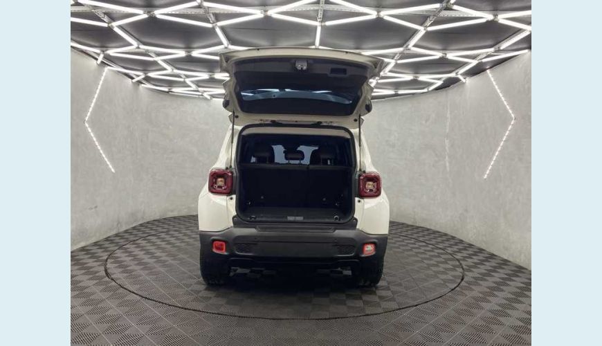 JEEP RENEGADE LONGITUDE 1.8 4X2 AUT. FLEX - BRANCO - 2021 Foto 8 (Grande)