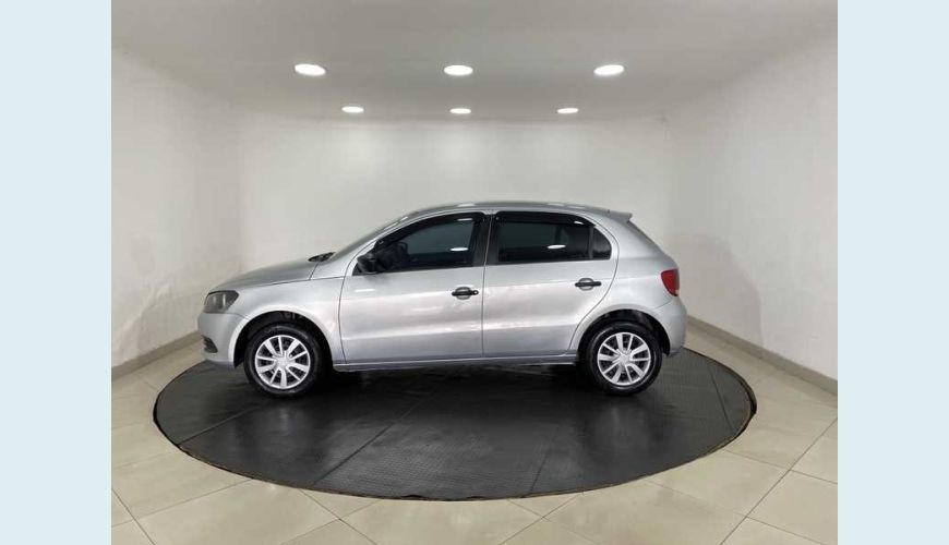 VOLKSWAGEN GOL TEC TRACK 1.0 FLEX MANUAL 4P - PRATA - 2014 Foto 8 (Grande)