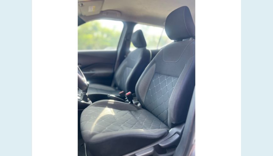 NISSAN KICKS FLEX MANUAL 4P - CINZA - 2018 Foto 8 (Grande)