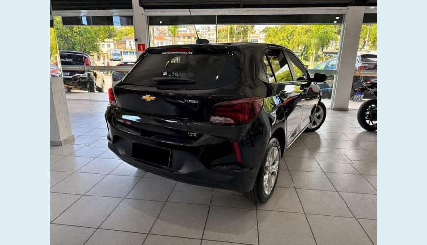 CHEVROLET ONIX PLUS 1.0 TAT FLEX MANUAL 4P - PRETO - 2025 Foto 8 (Grande)