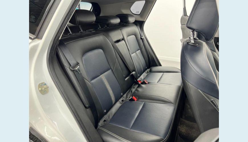 CHEVROLET TRACKER 12T A PR 1.2 TURBO FLEX AUT. 4P - BRANCO - 2022 Foto 8 (Grande)