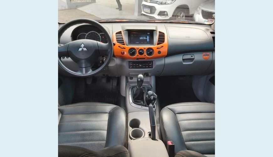 MITSUBISHI MITSUBISHI L200 TRITON GLS D 3.2 FLEX MANUAL 4P - LARANJA - 2016 Foto 8 (Grande)