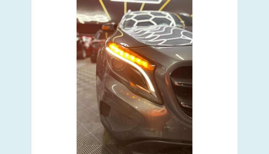 MERCEDES-BENZ MERCEDES-BENZ GLA 200 FLEX AUT. 4P - CINZA - 2017 Foto 8 (Grande)