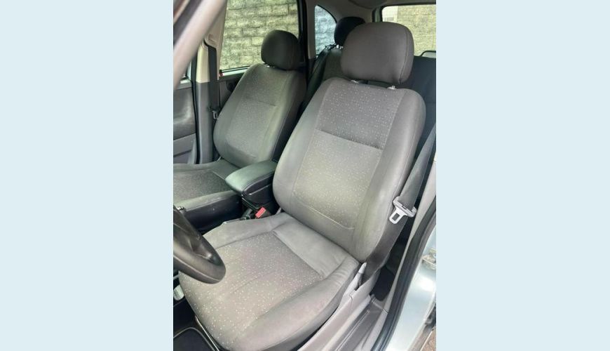 CHEVROLET CHEVROLET MERIVA JOY 1.4 FLEX MANUAL 4P - PRATA - 2012 Foto 8 (Grande)