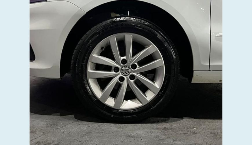 VOLKSWAGEN FOX FLEX MANUAL 4P - BRANCO - 2019 Foto 8 (Grande)