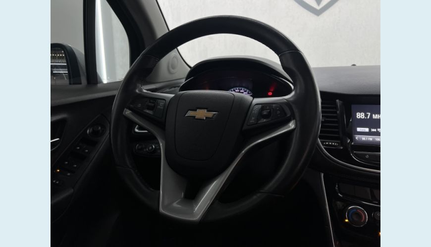 CHEVROLET TRACKER FLEX AUT. 4P - PRATA - 2017 Foto 8 (Grande)