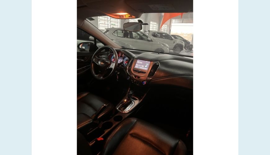 CHEVROLET CRUZE FLEX AUT. 4P - PRETO - 2018 Foto 8 (Grande)