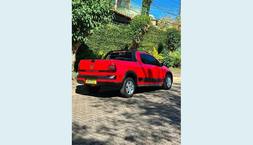 VOLKSWAGEN SAVEIRO CE CROSS 1.6 FLEX MANUAL 2P - VERMELHO - 2011 Foto 8 (Grande)