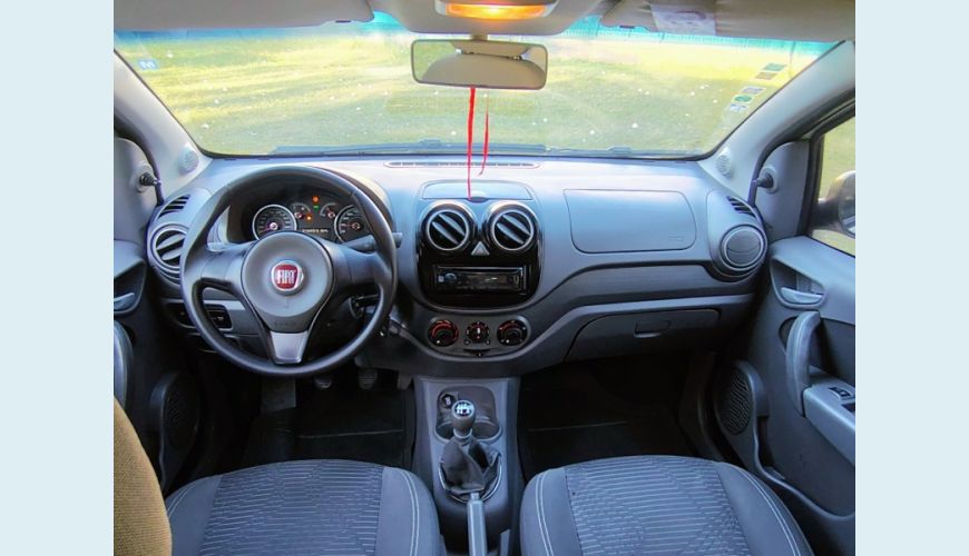 FIAT FIAT PALIO FLEX MANUAL 4P - BRANCO - 2014 Foto 8 (Grande)