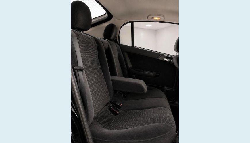 CHEVROLET CHEVROLET ASTRA ADVANTAGE 2.0 FLEX MANUAL 4P - PRETO - 2011 Foto 8 (Grande)