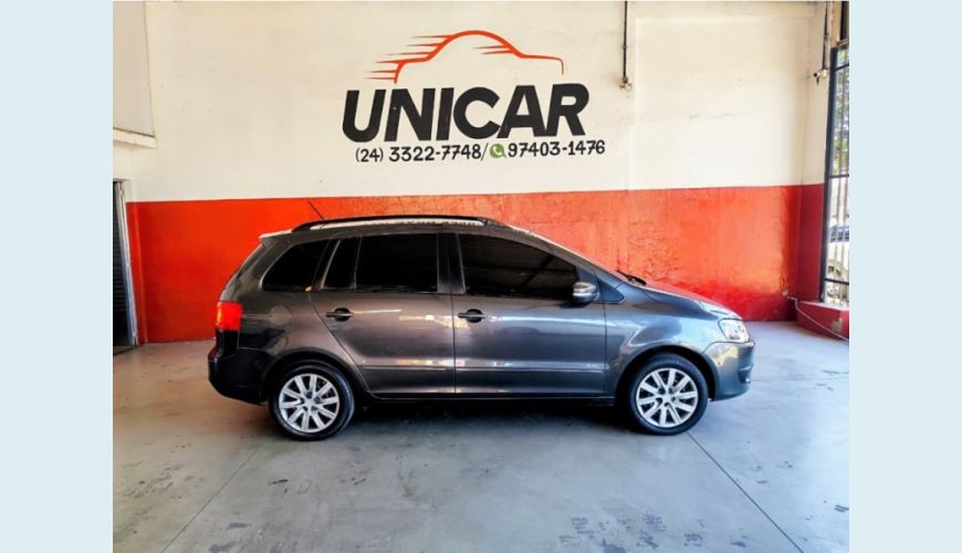 VOLKSWAGEN VOLKSWAGEN SPACEFOX FLEX MANUAL 4P - CINZA - 2013 Foto 8 (Grande)