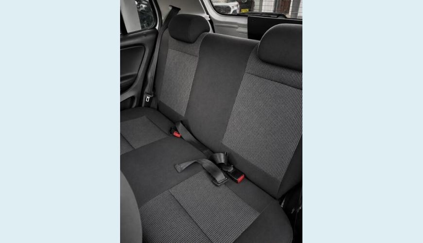 VOLKSWAGEN VOLKSWAGEN FOX GII 1.0 FLEX MANUAL 4P - BRANCO - 2013 Foto 8 (Grande)
