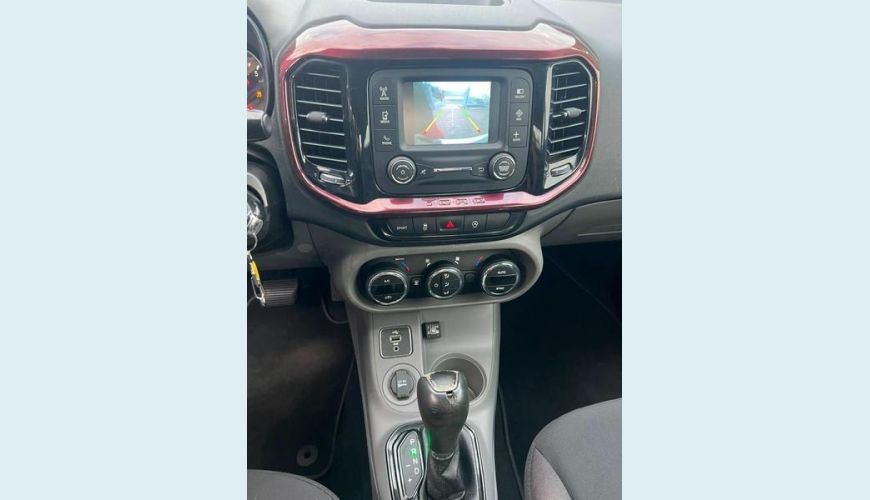 FIAT FIAT TORO FREEDOM AT 1.8 FLEX AUT. 4P - PRATA - 2018 Foto 8 (Grande)