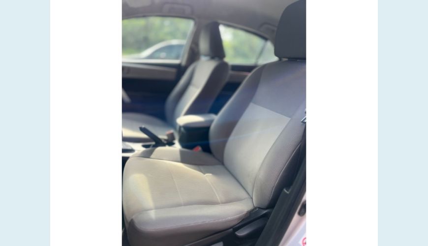 TOYOTA COROLLA - PRATA - 2018 Foto 8 (Grande)