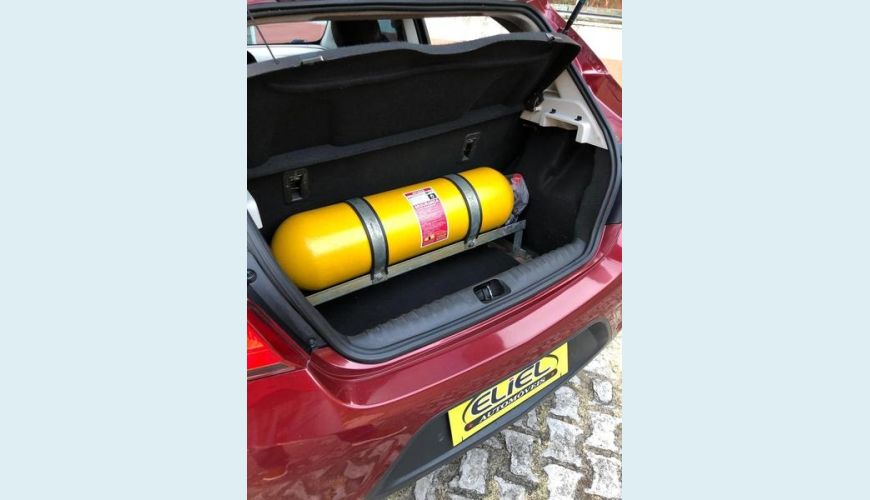 CHEVROLET ONIX 1.4AT LTZ - VERMELHO - 2018 Foto 8 (Grande)